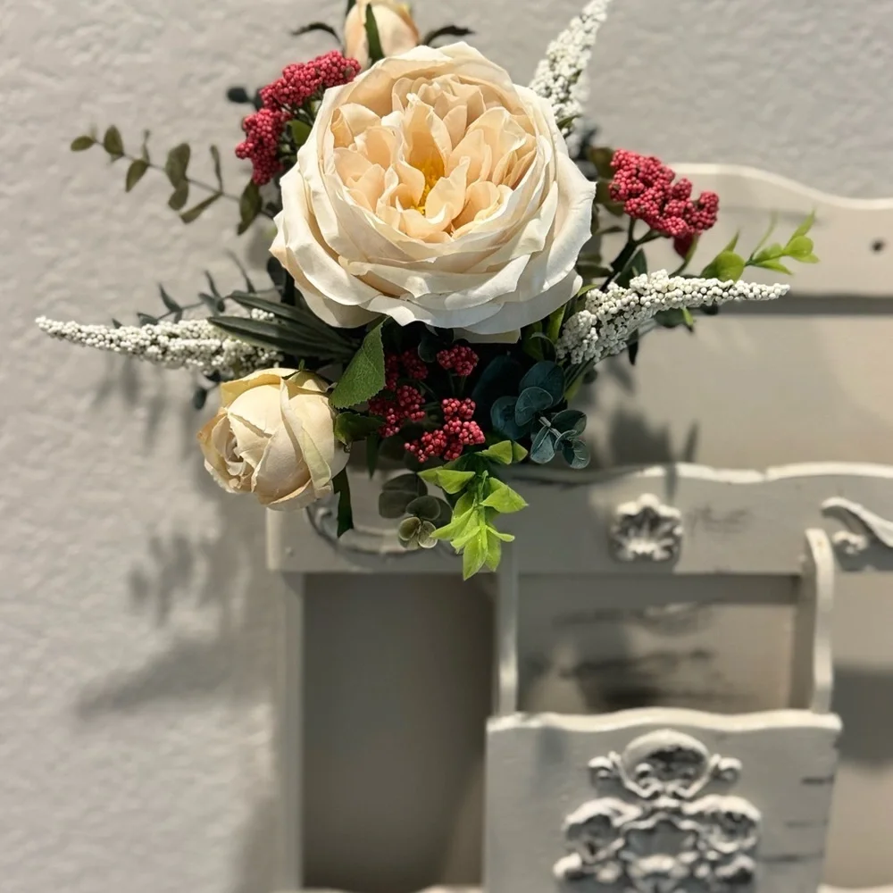 IT’S NEW Small Cream and Green Faux Floral Accent Arrangement